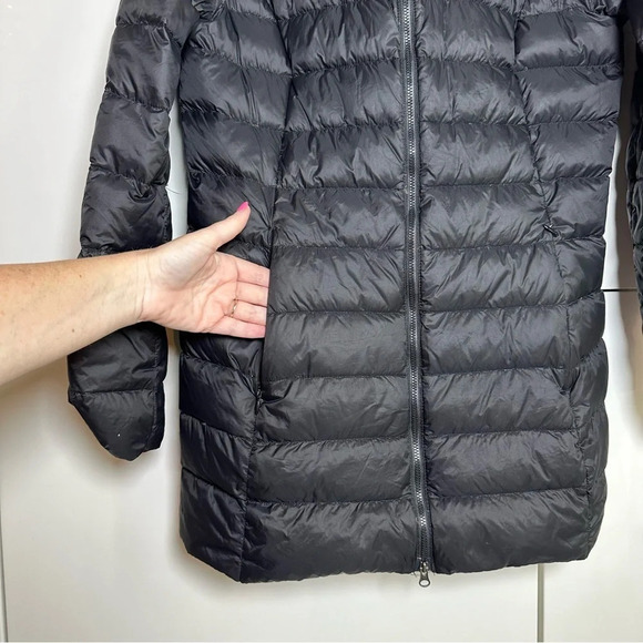 Eddie Bauer Puffer Jacket Women's CirrusLite Down Parka Coat Hood Black Small - Picture 2 of 9